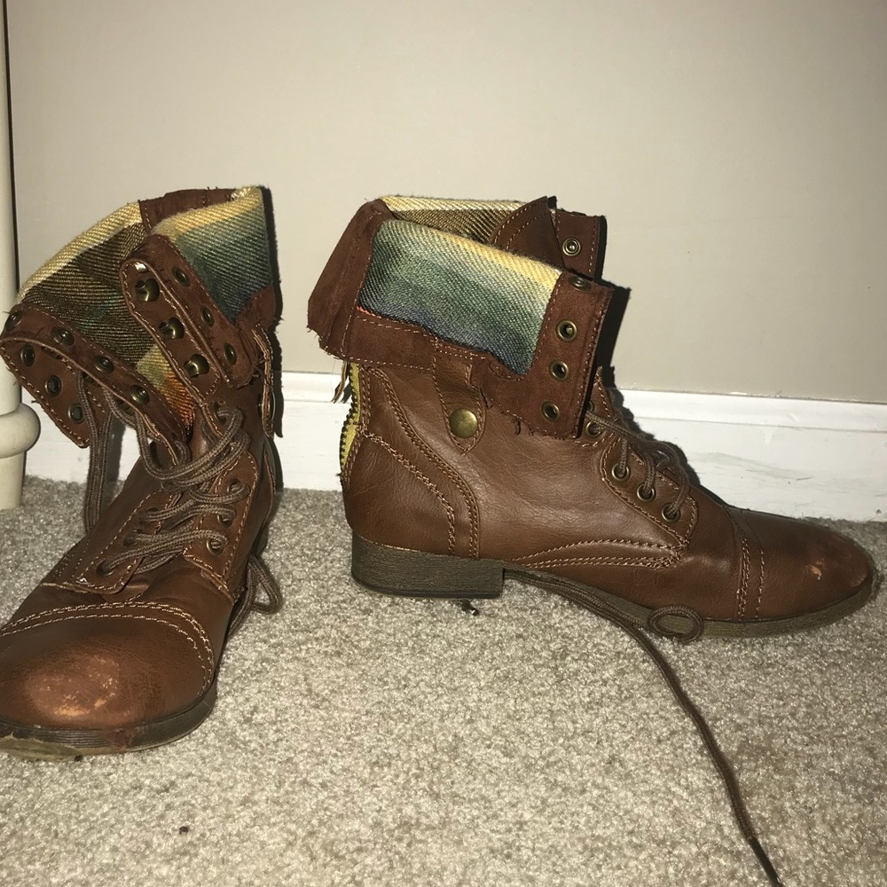 Combat Boots